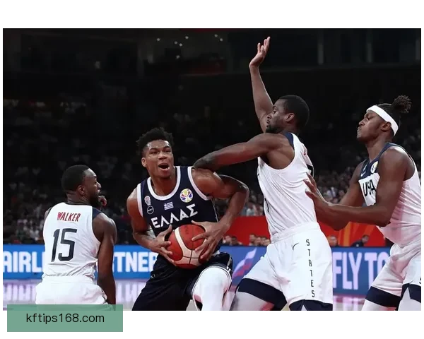 NBA东西部前十揭晓榜首竞争白热化雄鹿领衔十队无缘季后赛